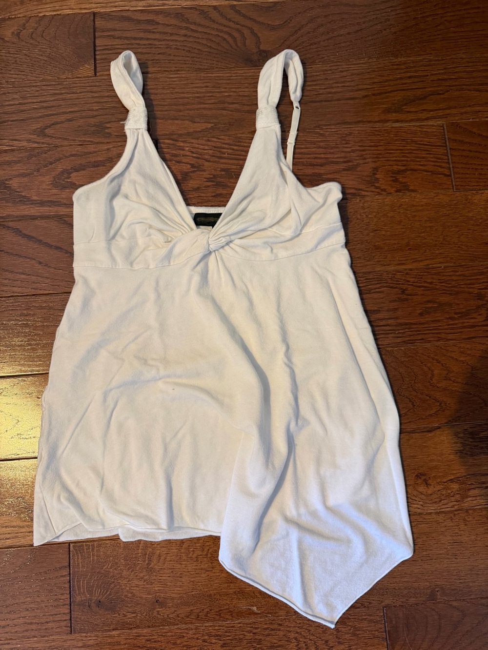 Women's Express Design Studio White Twist-Front Asymmetric Tank Top. Size XS